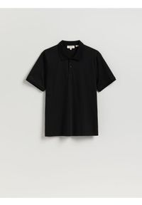 Reserved - Polo z merceryzowanej bawełny - czarny. Typ kołnierza: polo. Kolor: czarny. Materiał: bawełna #1