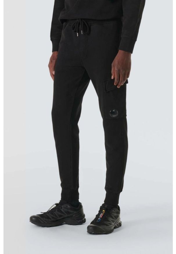 C.P. Company - C.P. COMPANY Czarne męskie spodnie dresowe Cargo, Rozmiar XXL. Kolor: czarny. Materiał: dresówka