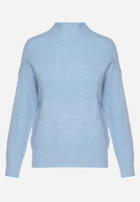 Born2be - Niebieski Sweter Golf z Ozdobnym Tłoczeniem Zakończony Ściągaczem Melodiea. Okazja: na co dzień, na spacer. Typ kołnierza: golf. Kolor: niebieski. Materiał: jeans. Wzór: aplikacja. Sezon: zima, jesień. Styl: klasyczny, casual #7