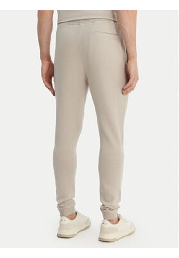 BOSS Spodnie dresowe Sestart 50509303 Szary Regular Fit. Kolor: szary. Materiał: bawełna