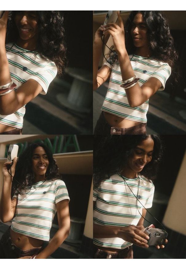 Reserved - T-shirt w paski - złamana biel. Materiał: bawełna, dzianina. Wzór: paski