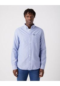 Wrangler - WRANGLER LS 1 PKT BUTTON DOWN MĘSKA KOSZULA MATERIAŁOWA MATERIAŁ BLUE TINT W5B1BMX7K 112320866. Typ kołnierza: button down. Materiał: materiał