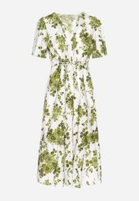 Born2be - Zielona Sukienka z Bawełny Ażurowa w Kwiaty z Rozkloszowanym Dołem Florbia. Okazja: na co dzień. Kolor: zielony. Materiał: bawełna. Długość rękawa: krótki rękaw. Wzór: kwiaty, ażurowy. Sezon: wiosna. Typ sukienki: rozkloszowane. Styl: klasyczny, casual #3