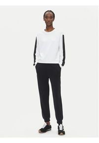 EA7 Emporio Armani Dres 7W000121 AF12643 M0003 Biały Regular Fit. Kolor: biały. Materiał: syntetyk #4