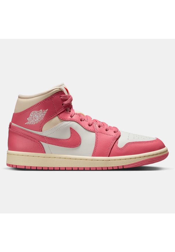Nike Air Jordan 1 Mid "Pink Salt" Sneakersy damskie. Okazja: na uczelnię. Kolor: różowy. Materiał: guma, syntetyk, skóra. Szerokość cholewki: normalna. Model: Nike Air Jordan