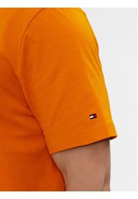TOMMY HILFIGER - Tommy Hilfiger T-Shirt MW0MW34391 Pomarańczowy Regular Fit. Kolor: pomarańczowy. Materiał: bawełna #5