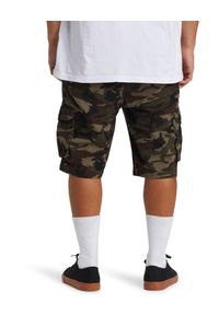 Quiksilver - Szorty spacerowe dla Mężczyzn CRUCIAL BATTLE CARGO Zielony. Kolor: zielony. Materiał: bawełna. Długość: krótkie. Wzór: ze splotem. Sezon: lato