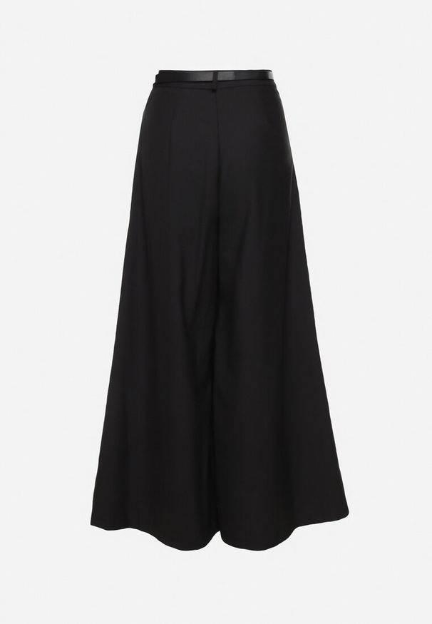 Born2be - Czarne Spodnie Kuloty Imitujące Spódnicę z Paskiem w Komplecie Azivena. Okazja: na co dzień, do pracy, na spotkanie biznesowe. Kolor: czarny. Styl: casual, biznesowy