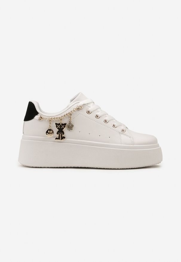 Born2be - Biało-Czarne Sneakersy na Platformie z Ozdobnym Łańcuszkiem i Sznurowaniem Raelffe. Nosek buta: okrągły. Zapięcie: sznurówki. Kolor: biały. Materiał: materiał. Obcas: na platformie. Wysokość obcasa: niski