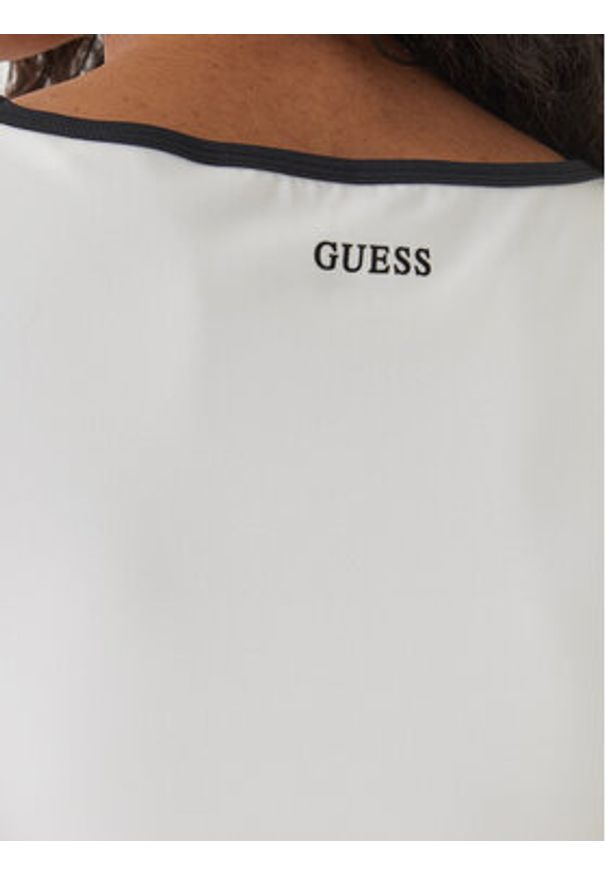 Guess Top V6GP09 K2999 Écru Slim Fit. Materiał: syntetyk