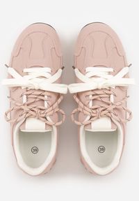 Born2be - Różowe Sneakersy Ozdobione Przeszyciami i Podwójnym Sznurowaniem Coraera. Okazja: na co dzień. Zapięcie: sznurówki. Kolor: różowy. Materiał: jeans, materiał. Wzór: aplikacja #3