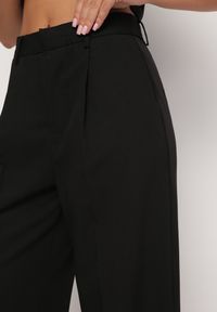 Born2be - Czarne Szerokie Spodnie z Przeszyciami Elyssia. Stan: podwyższony. Kolor: czarny #3
