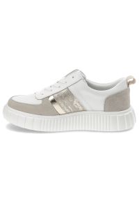 Białe Sneakersy Filippo Modne Obuwie Damskie. Okazja: na co dzień. Zapięcie: zamek. Kolor: biały. Materiał: materiał