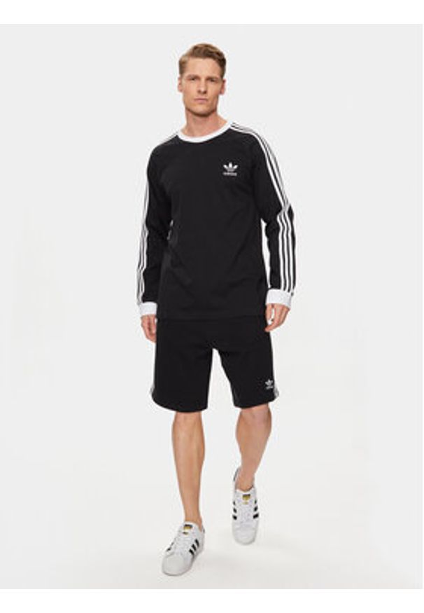 Adidas - adidas Longsleeve Adicolor Classics 3-Stripes Long-Sleeve Top IA4877 Czarny Slim Fit. Kolor: czarny. Materiał: bawełna. Długość rękawa: długi rękaw