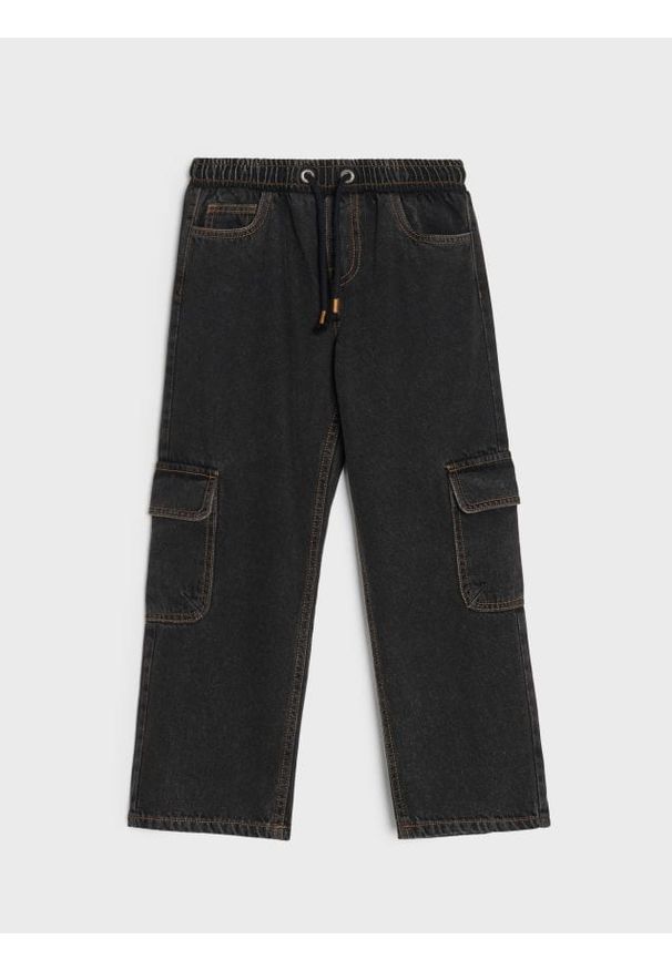 Sinsay - Jeansy cargo - czarny. Kolor: czarny. Materiał: jeans