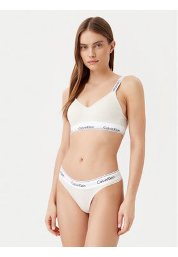 Calvin Klein Underwear Stringi 0000F3786E Beżowy. Kolor: beżowy. Materiał: bawełna