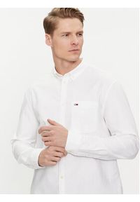 Tommy Jeans Koszula Oxford DM0DM18335 Biały Regular Fit. Kolor: biały. Materiał: bawełna
