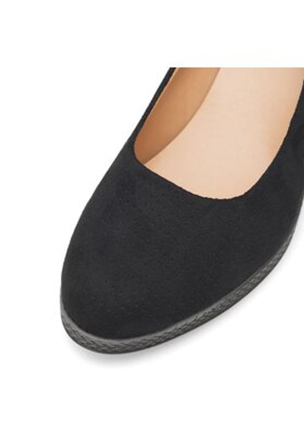 Clara Barson Półbuty WYL3760-2 Czarny. Kolor: czarny. Materiał: materiał