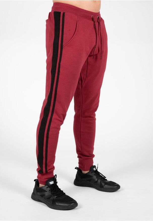 GORILLA WEAR - Spodnie fitness męskie Gorilla Wear Banks Pants. Kolor: czerwony, wielokolorowy, czarny. Materiał: dresówka. Sport: fitness
