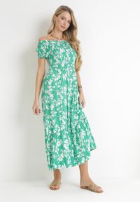 Born2be - Zielona Kwiecista Sukienka Hiszpanka Maxi z Marszczonymi Gumkami Ebothia. Typ kołnierza: dekolt hiszpanka. Kolor: zielony. Długość: maxi #5