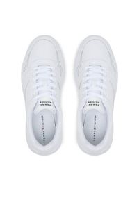 TOMMY HILFIGER - Tommy Hilfiger Sneakersy Modern Lightcup FM0FM05529 Biały. Kolor: biały. Materiał: skóra