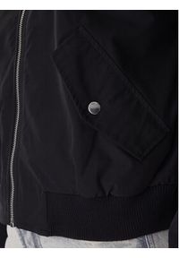 Vero Moda Kurtka przejściowa 10338783 Czarny Regular Fit. Kolor: czarny. Materiał: syntetyk #2