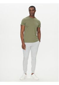 Lacoste T-Shirt TH6709 Zielony Regular Fit. Kolor: zielony. Materiał: bawełna #3