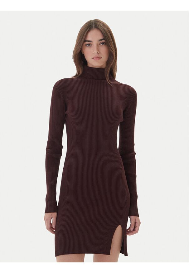 Kontatto Sukienka dzianinowa 3M0827C Brązowy Slim Fit. Kolor: brązowy. Materiał: syntetyk