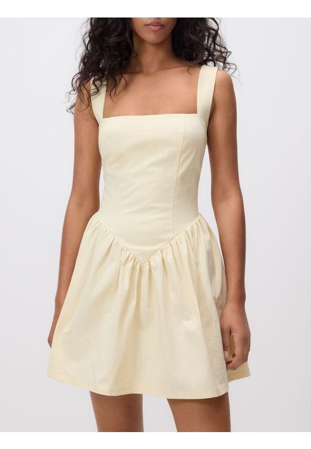 Reserved - Sukienka mini - jasnożółty. Kolor: żółty. Materiał: dzianina. Długość: mini