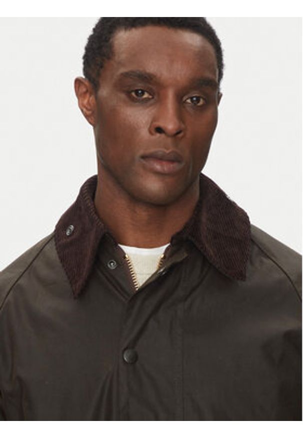 Barbour Kurtka przejściowa Beaufort MWX0002OL71 Brązowy Relaxed Fit. Kolor: brązowy. Materiał: bawełna