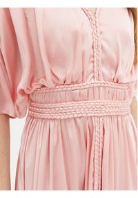 Guess Sukienka wieczorowa W5PK1O WHHF0 Różowy Regular Fit. Kolor: różowy. Materiał: syntetyk. Styl: wizytowy