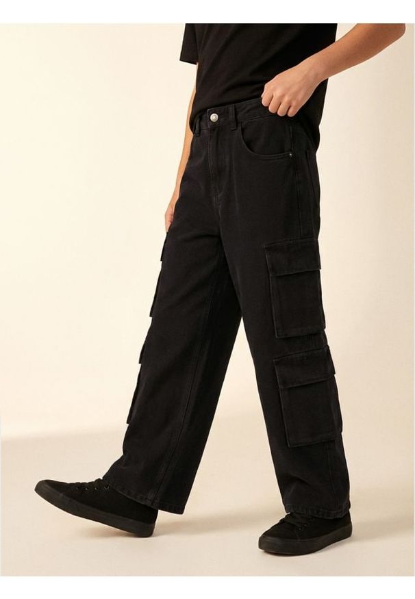 Sinsay - Jeansy baggy - czarny. Kolor: czarny