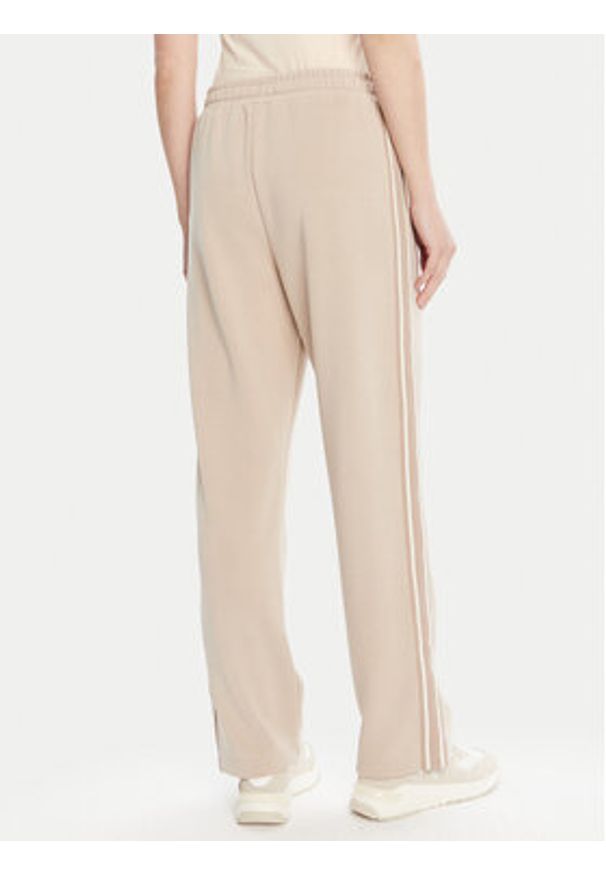 JOOP! Spodnie dresowe 58 253JE58Tesha 30047774 Beżowy Regular Fit. Kolor: beżowy. Materiał: syntetyk