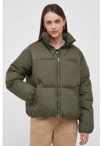 TOMMY HILFIGER - Tommy Hilfiger kurtka damska kolor zielony zimowa. Kolor: zielony. Materiał: syntetyk, poliester. Sezon: zima