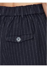 Pepe Jeans Spodnie materiałowe Rene Pant PL211677 Czarny Regular Fit. Kolor: czarny. Materiał: syntetyk