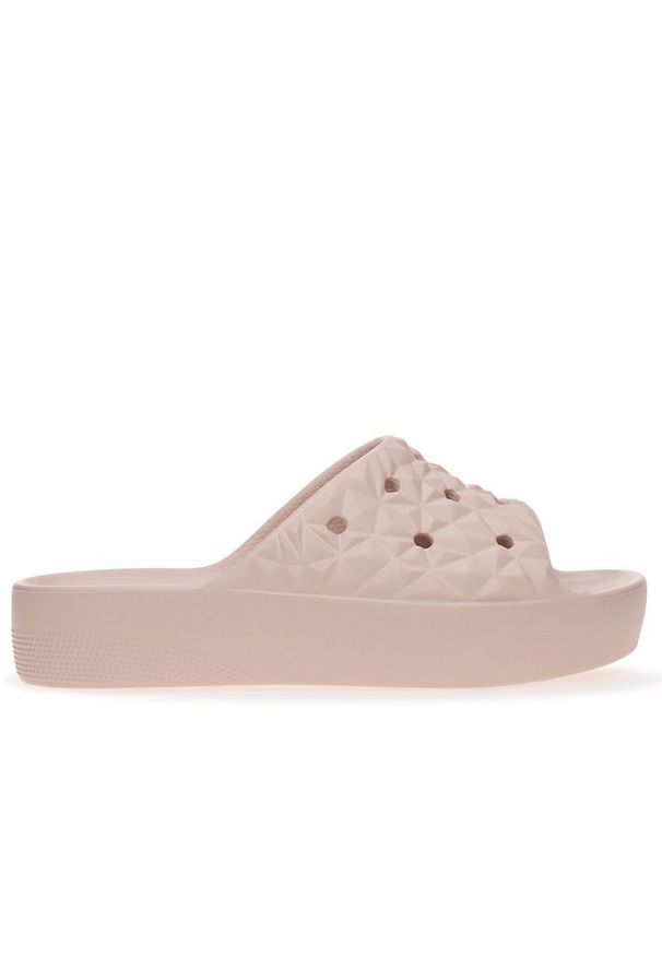Klapki Crocs Classic Platform Geometric 209564-6UR - beżowe. Kolor: beżowy. Materiał: materiał. Wzór: geometria. Sezon: lato. Obcas: na platformie