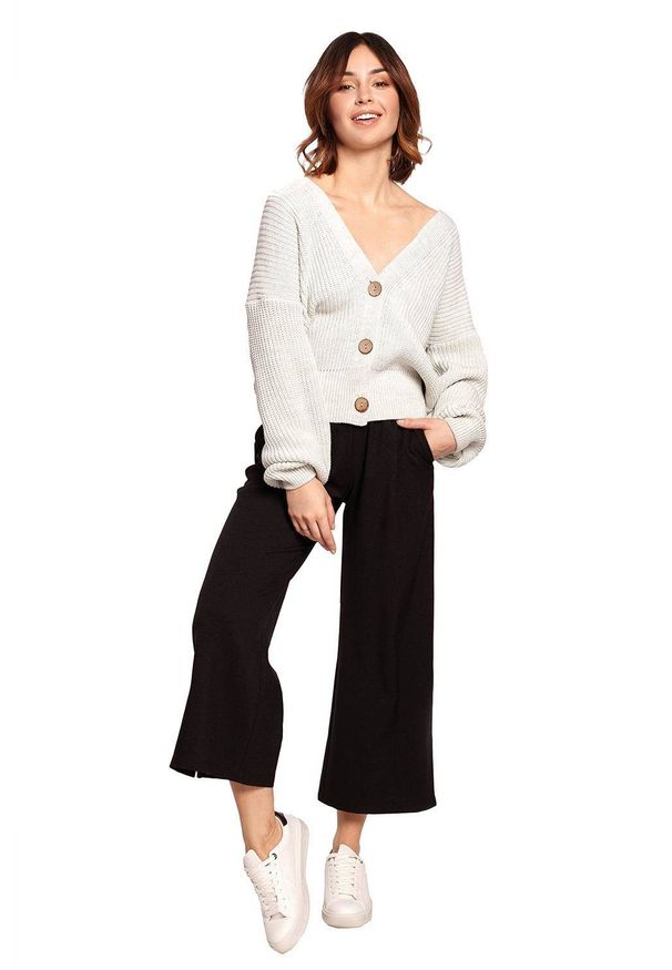 BE Knit - Swobodny sweter kardigan na guziki. Materiał: jeans, akryl. Styl: elegancki