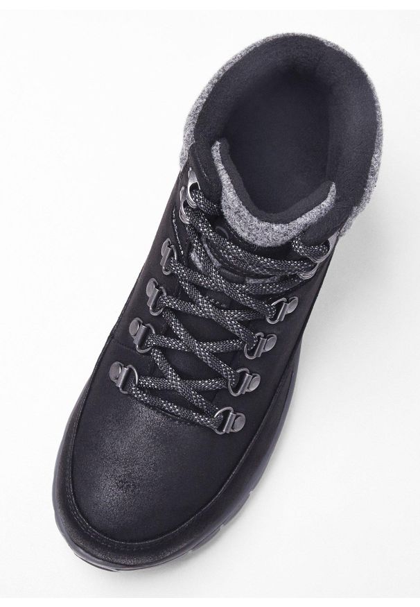 bonprix - Botki sznurowane Skechers. Kolor: czarny