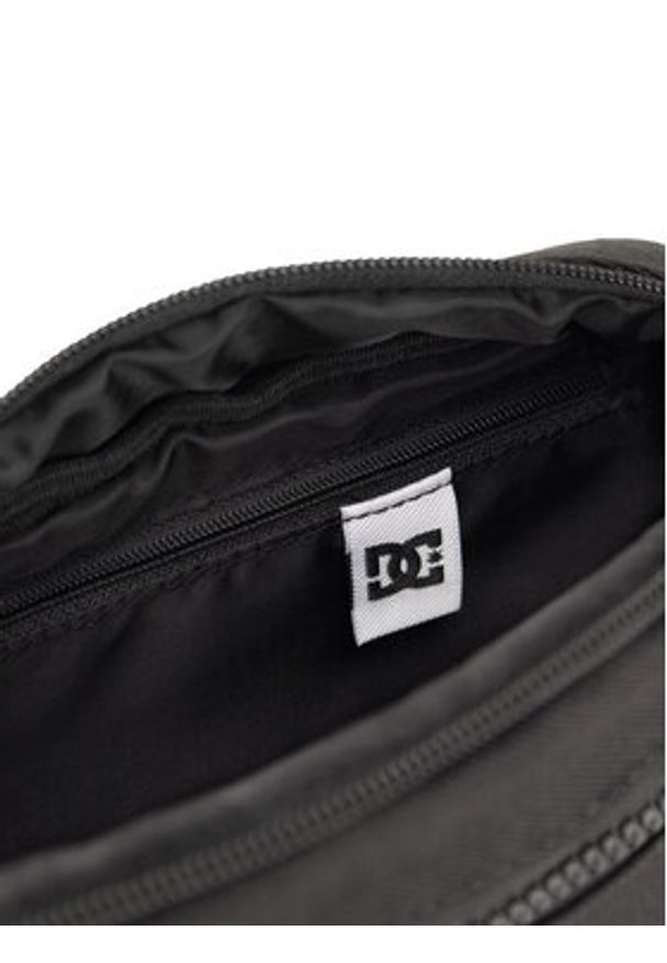 DC Saszetka nerka DCI-B-002-07 Czarny. Kolor: czarny. Materiał: materiał, poliester