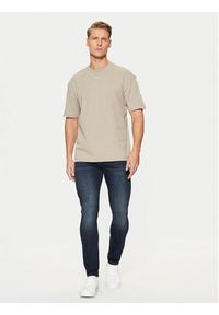 Calvin Klein T-Shirt Nano Logo Interlock T-Shirt K10K112487 Beżowy Regular Fit. Kolor: beżowy. Materiał: bawełna