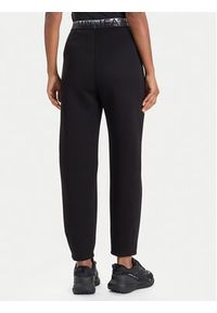 EA7 Emporio Armani Spodnie dresowe 7W000678 AF13151 UC001 Czarny Regular Fit. Kolor: czarny. Materiał: syntetyk, bawełna #4