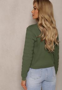 Renee - Zielony Klasyczny Sweter z Ozdobnymi Napami Vakatora. Kolor: zielony. Długość rękawa: długi rękaw. Długość: długie. Styl: klasyczny #4