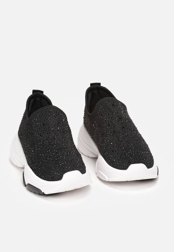 Born2be - Czarne Sneakersy z Cyrkoniami na Cholewce Alenthe. Okazja: na co dzień. Kolor: czarny. Materiał: jeans. Szerokość cholewki: normalna