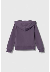 Adidas - adidas bluza dziecięca kolor fioletowy z kapturem z nadrukiem. Typ kołnierza: kaptur. Kolor: fioletowy. Materiał: poliester. Wzór: nadruk #2