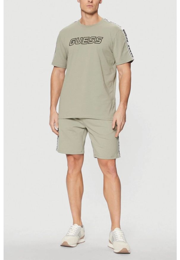 Guess - GUESS Zielony t-shirt męski Arlo. Kolor: zielony