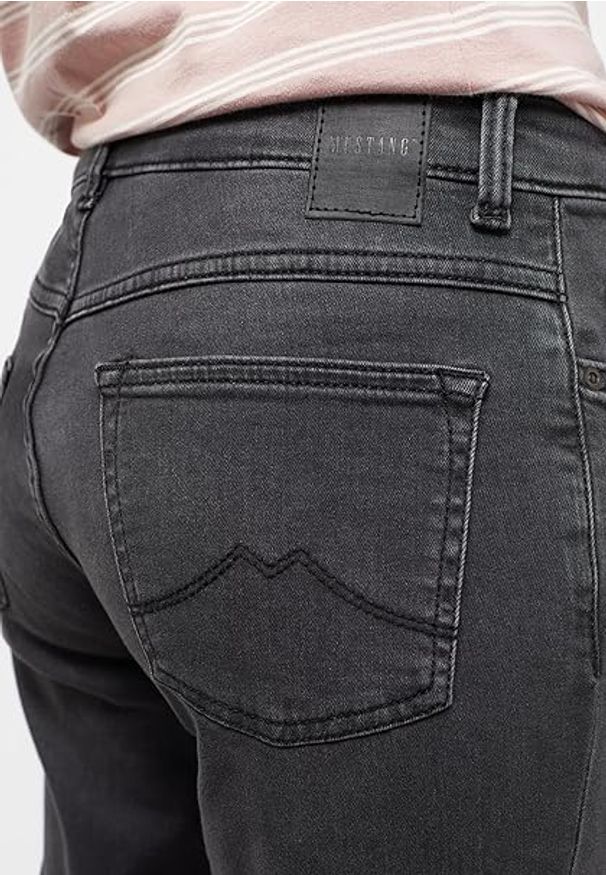 Damskie Spodnie Jeansowe Mustang Style Rebecca Slim Denim Black 1014713 4000 882