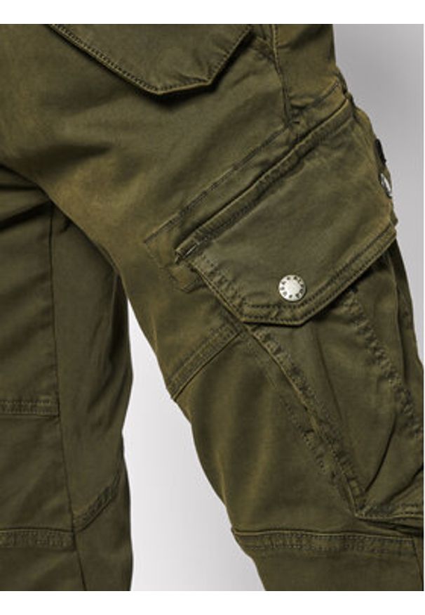 Alpha Industries Spodnie materiałowe Combat 126215 Zielony Slim Fit. Kolor: zielony. Materiał: bawełna