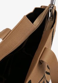 Renee - Brązowa Torebka Typu Shopper z Paskiem Crossbody w Abstrakcyjny Wzór Obelisse. Kolor: brązowy. Styl: elegancki, casual. Rodzaj torebki: na ramię #3