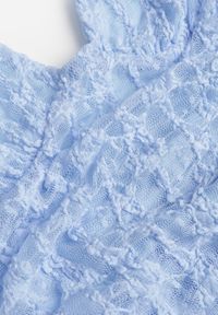 Born2be - Niebieski Koronkowy Komplet Top Wiązany na Szyi i Spódnica Corinatea. Kolor: niebieski. Materiał: koronka #7