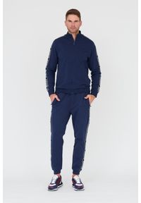 Guess - GUESS Granatowa męska bluza dresowa, Rozmiar XXL. Typ kołnierza: bez kaptura. Kolor: niebieski. Materiał: dresówka #3